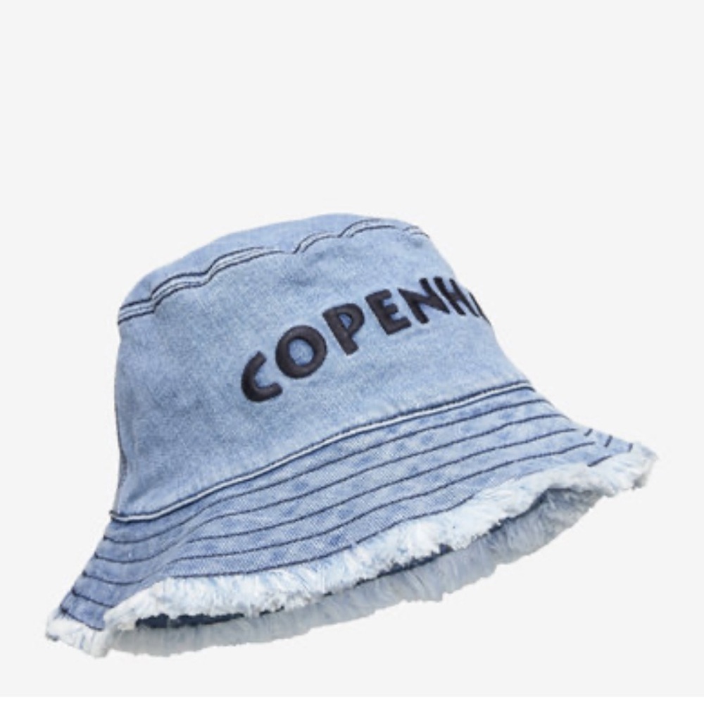 Baum und Pferdgarten Copenhagen Denim Bucket Hat